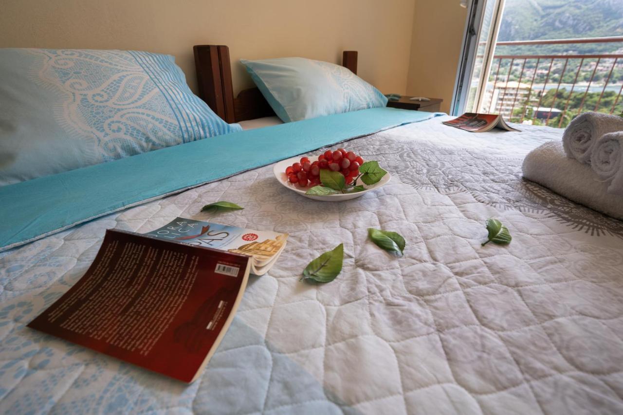 Albatros Apartment Kotor Ngoại thất bức ảnh